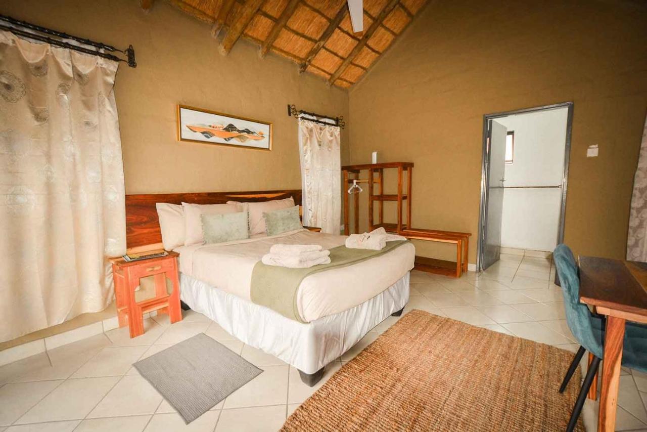 African Excursions Guest House Khwai Zewnętrze zdjęcie